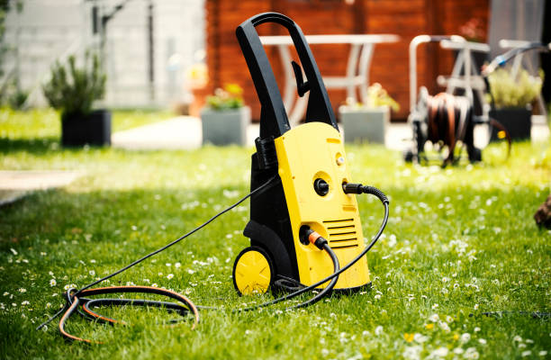 Best Spring Cleaning  in Wautoma, WI